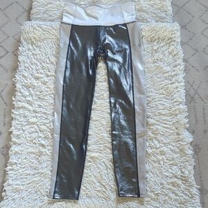 JoyLab Gray And White Shine Leggings